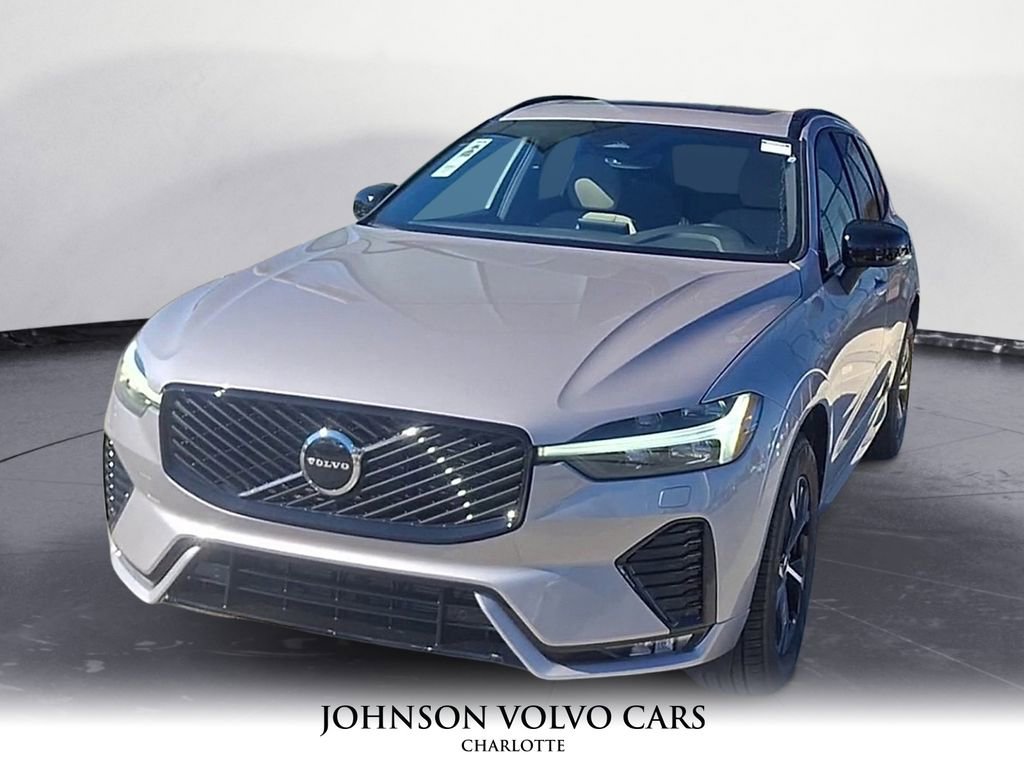 New 2026 Volvo XC60 B5 Core w/ Climate Package image 4
