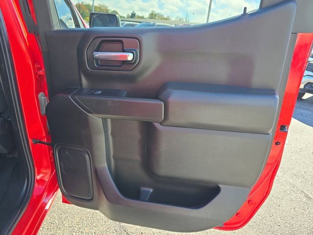 Used 2022 Chevrolet Silverado 1500 Custom image 18