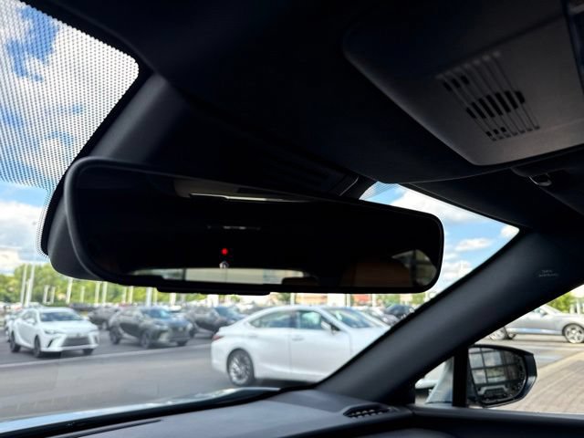 New 2026 Lexus UX 300h AWD w/ Accessory Package (2T) image 23