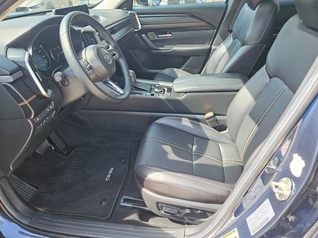 Used 2025 MAZDA CX-50 AWD 2.5 Hybrid w/ Premium Pkg image 11