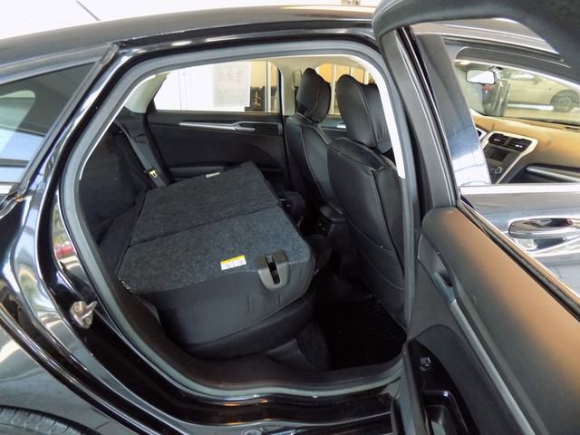 Used 2013 Ford Fusion SE FWD image 32