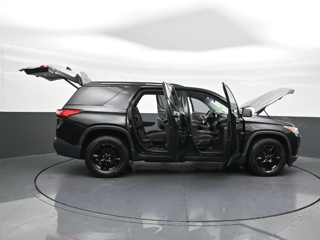 Used 2019 Chevrolet Traverse LT FWD image 34