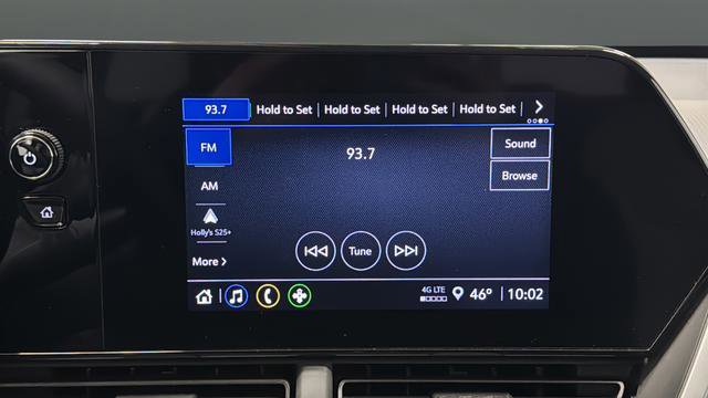 Used 2025 Chevrolet Trax LS w/ LS Convenience Package image 27