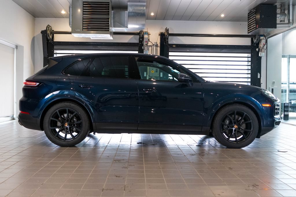 New 2026 Porsche Cayenne AWD/4WD image 10