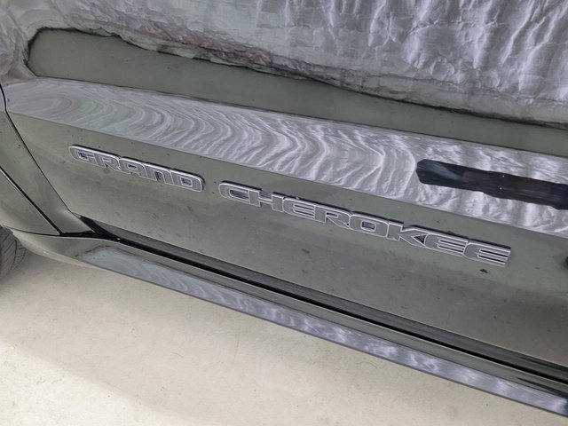 Used 2019 Jeep Grand Cherokee Limited X image 24