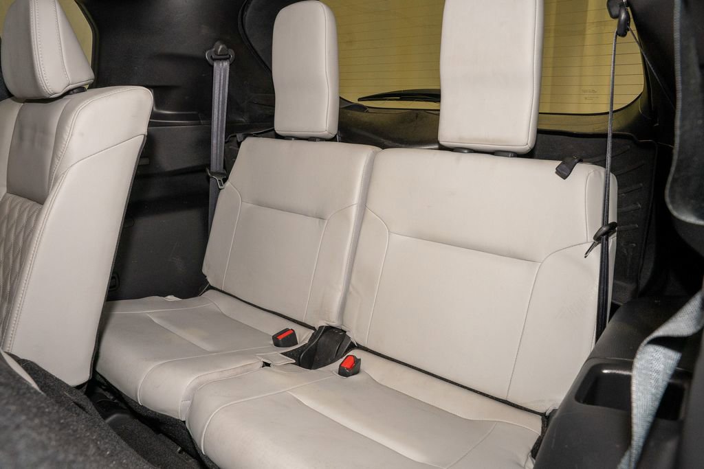 Used 2022 Mitsubishi Outlander SEL image 10