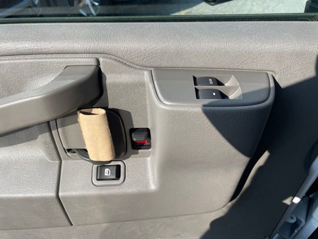 New 2025 Chevrolet Express 3500 w/ Power Convenience Package image 7