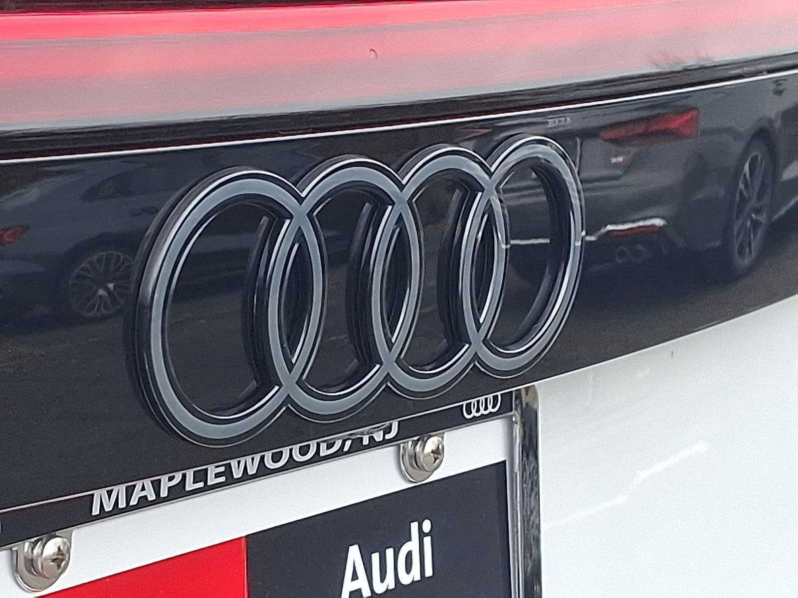 New 2026 Audi SQ8 Prestige AWD/4WD image 18