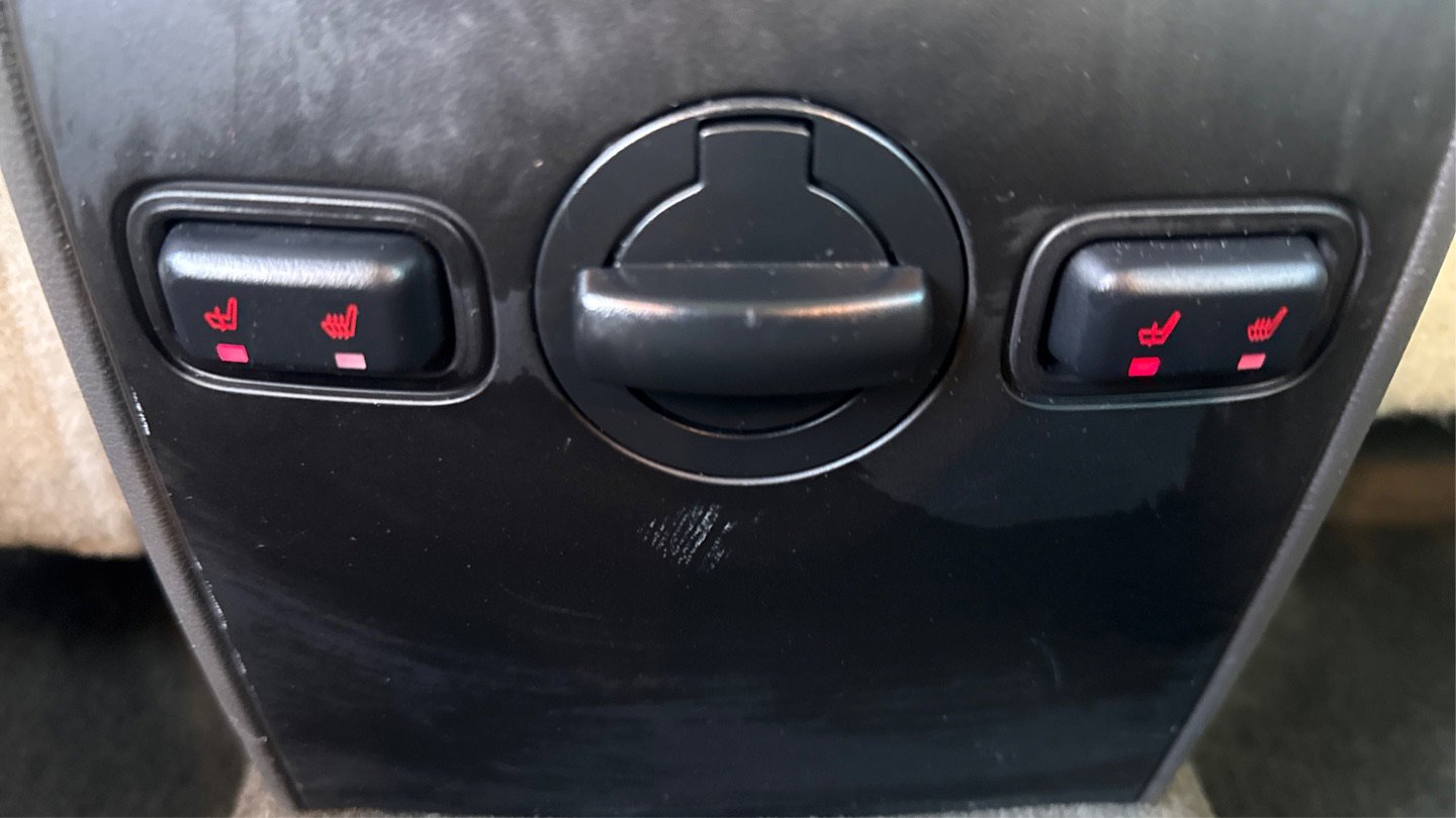 Used 2016 Lincoln MKS w/ Equipment Group 101A FWD image 39