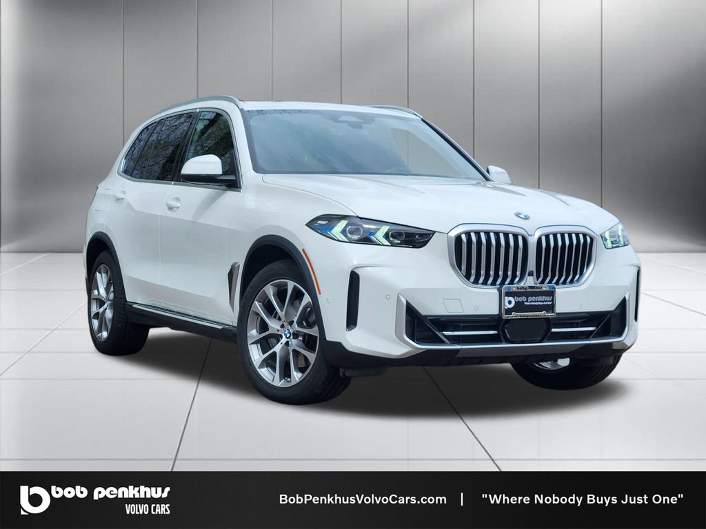 Used 2026 BMW X5 xDrive40i AWD/4WD image 1