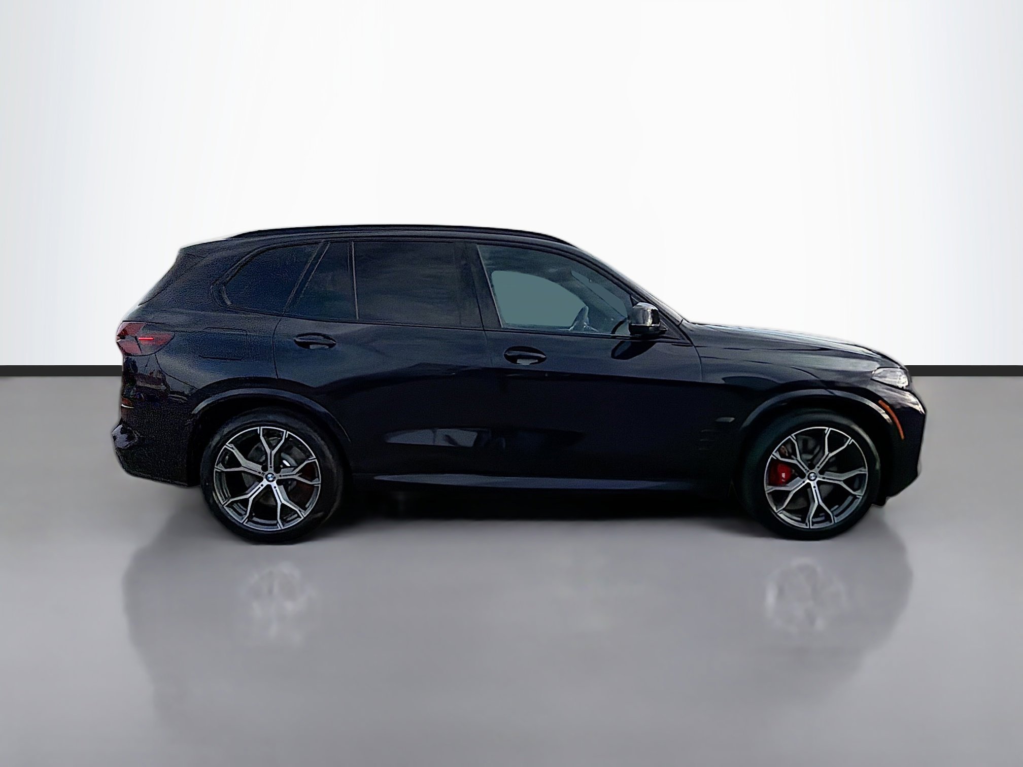 New 2026 BMW X5 xDrive50e w/ Executive Package image 2