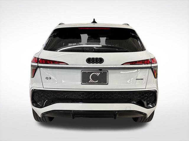 New 2026 Audi Q3 quattro 2.0T AWD/4WD image 4