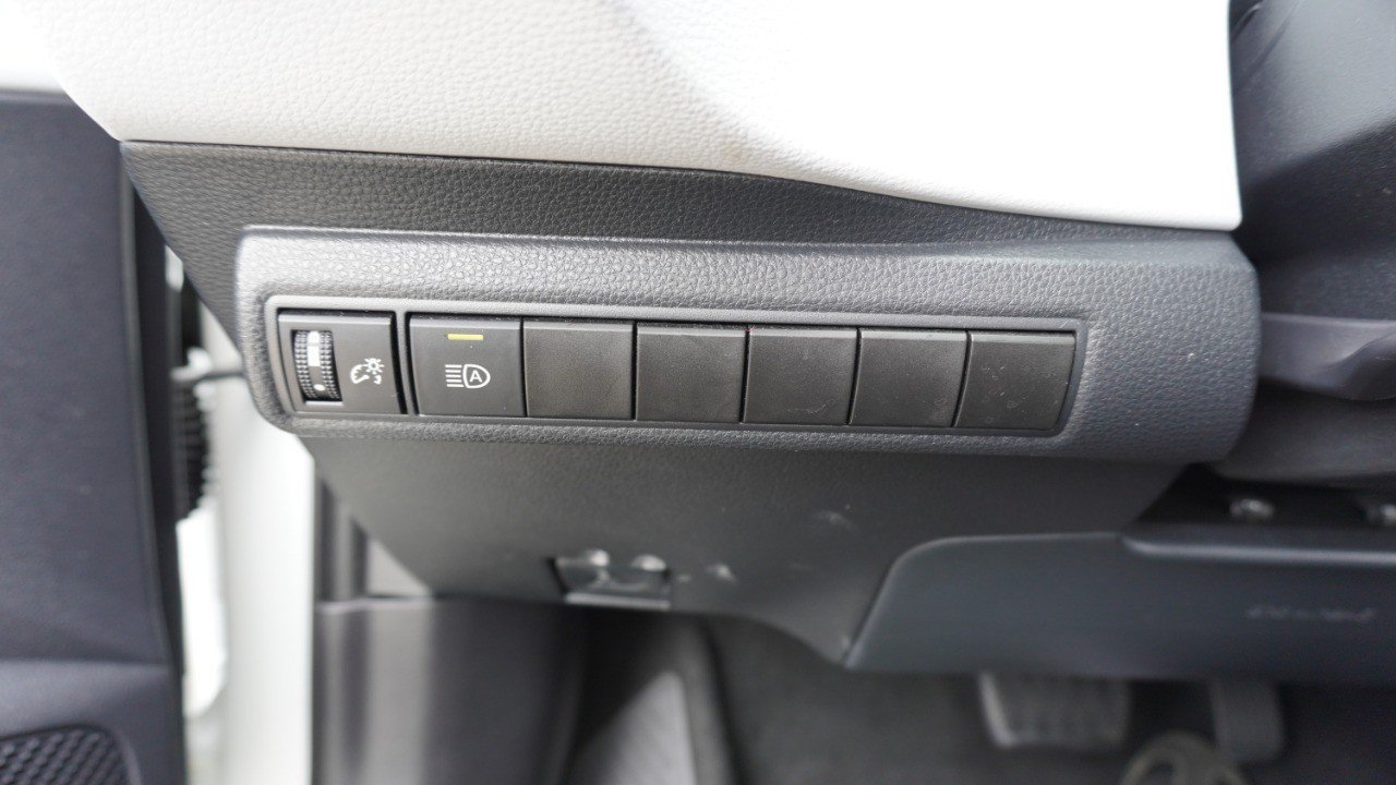 Used 2022 Toyota Corolla SE FWD image 20