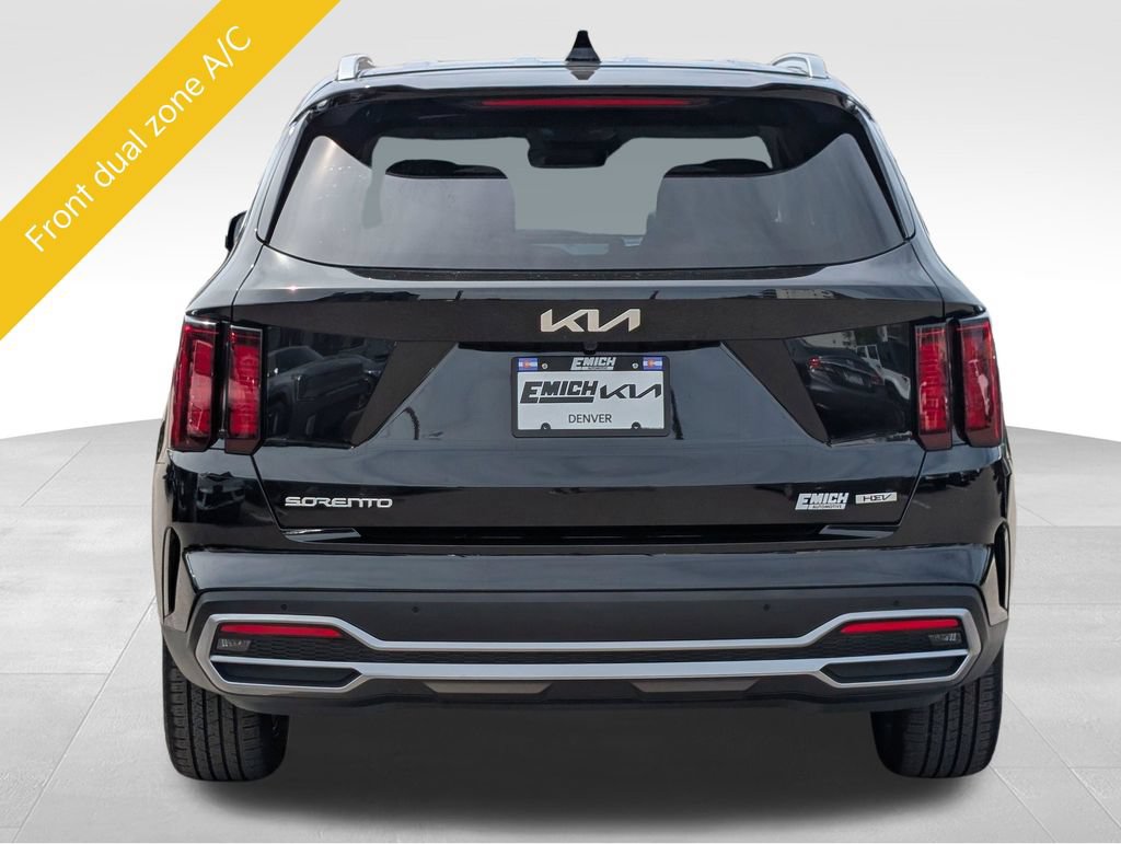 Certified 2023 Kia Sorento EX AWD/4WD image 4