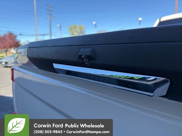 Used 2018 Ford F250 Lariat image 11