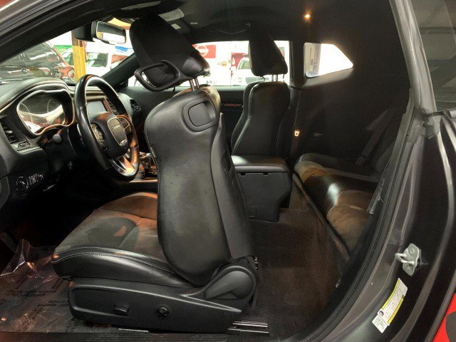 Used 2018 Dodge Challenger R/T Scat Pack w/ Leather Interior Group image 39