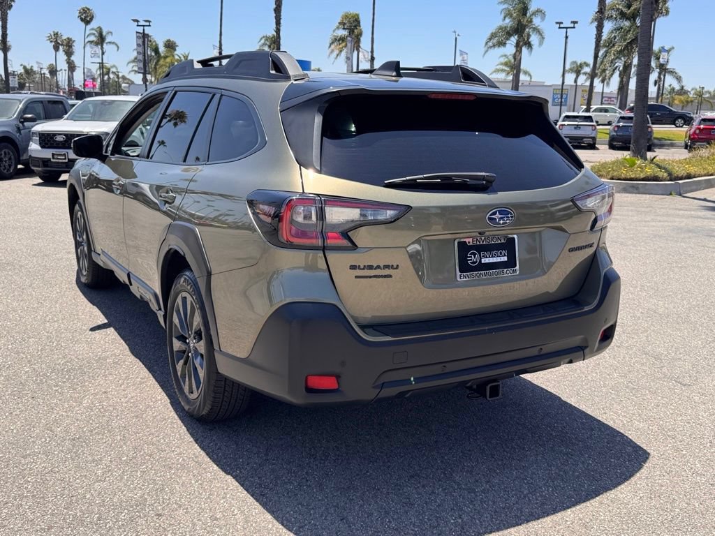 Used 2024 Subaru Outback Onyx Edition AWD/4WD image 10