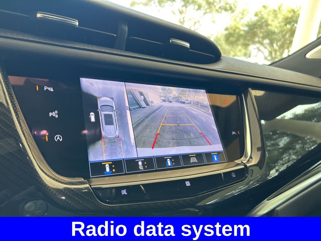 Used 2021 Cadillac XT6 Sport image 14