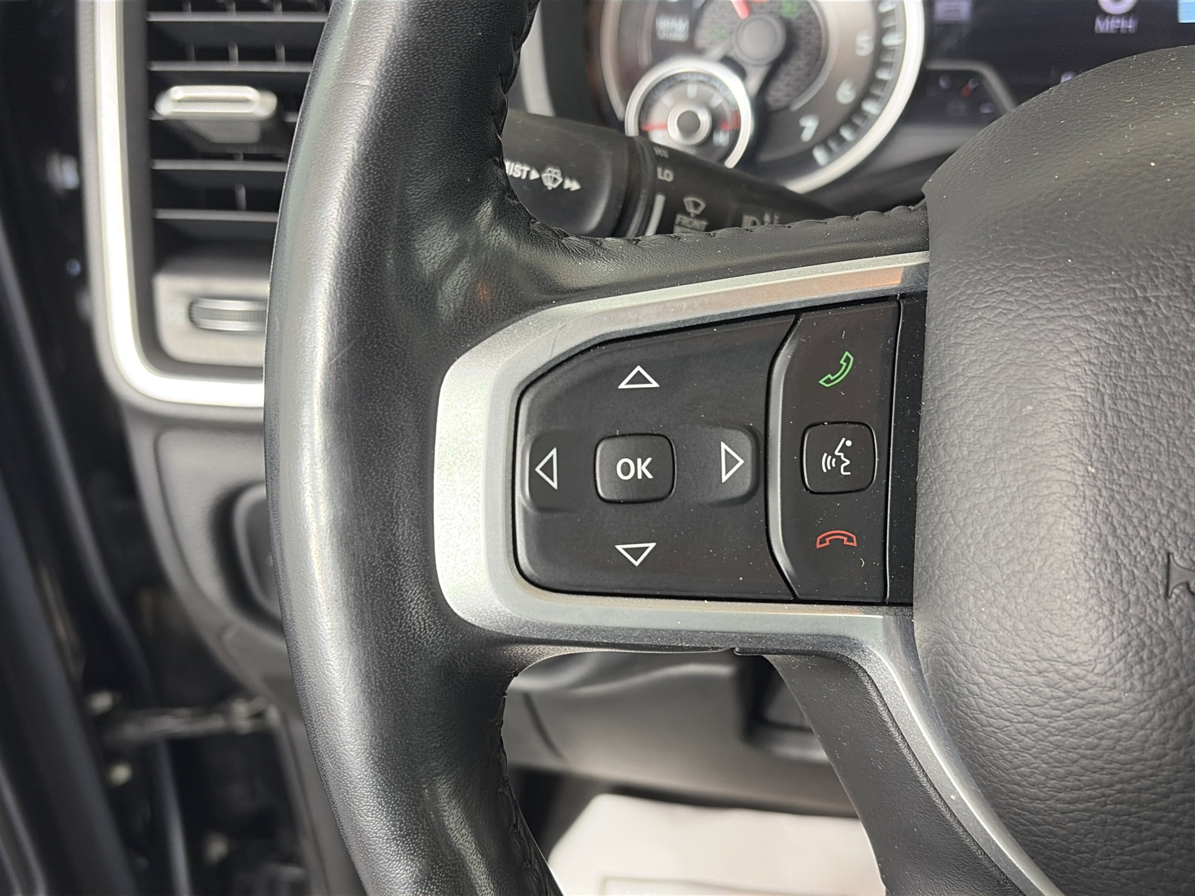 Used 2020 RAM 1500 Big Horn image 28