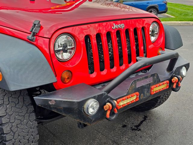 Used 2012 Jeep Wrangler Unlimited Sport image 3