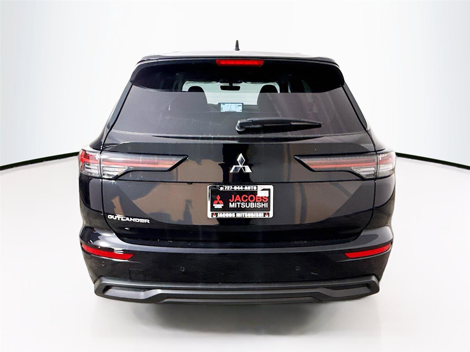 New 2026 Mitsubishi Outlander ES image 23