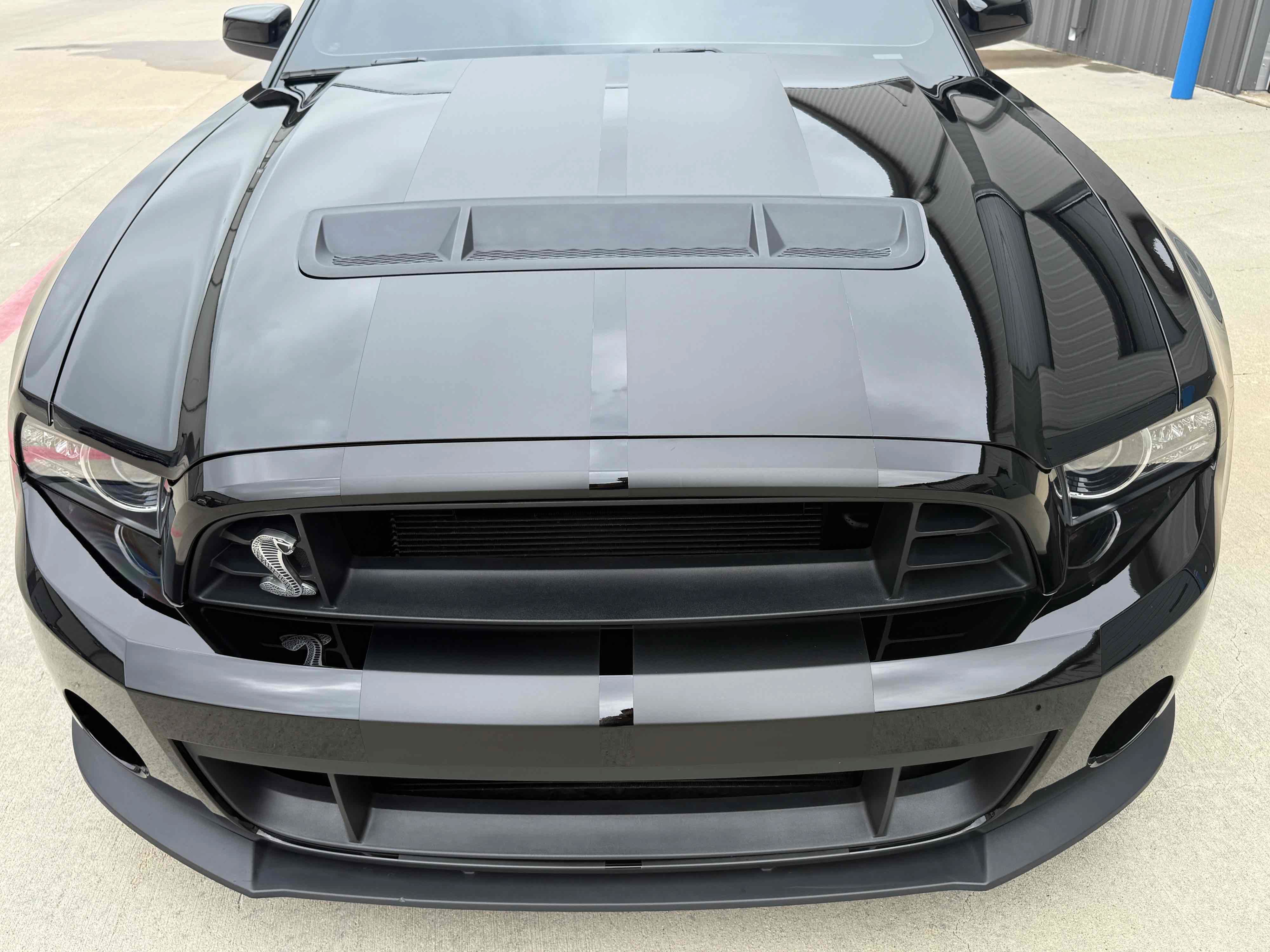 Used 2014 Ford Mustang Shelby GT500 w/ Equipment Group 821A RWD image 54