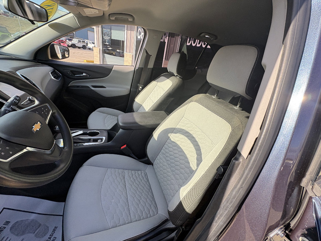 Used 2018 Chevrolet Equinox LS FWD image 33