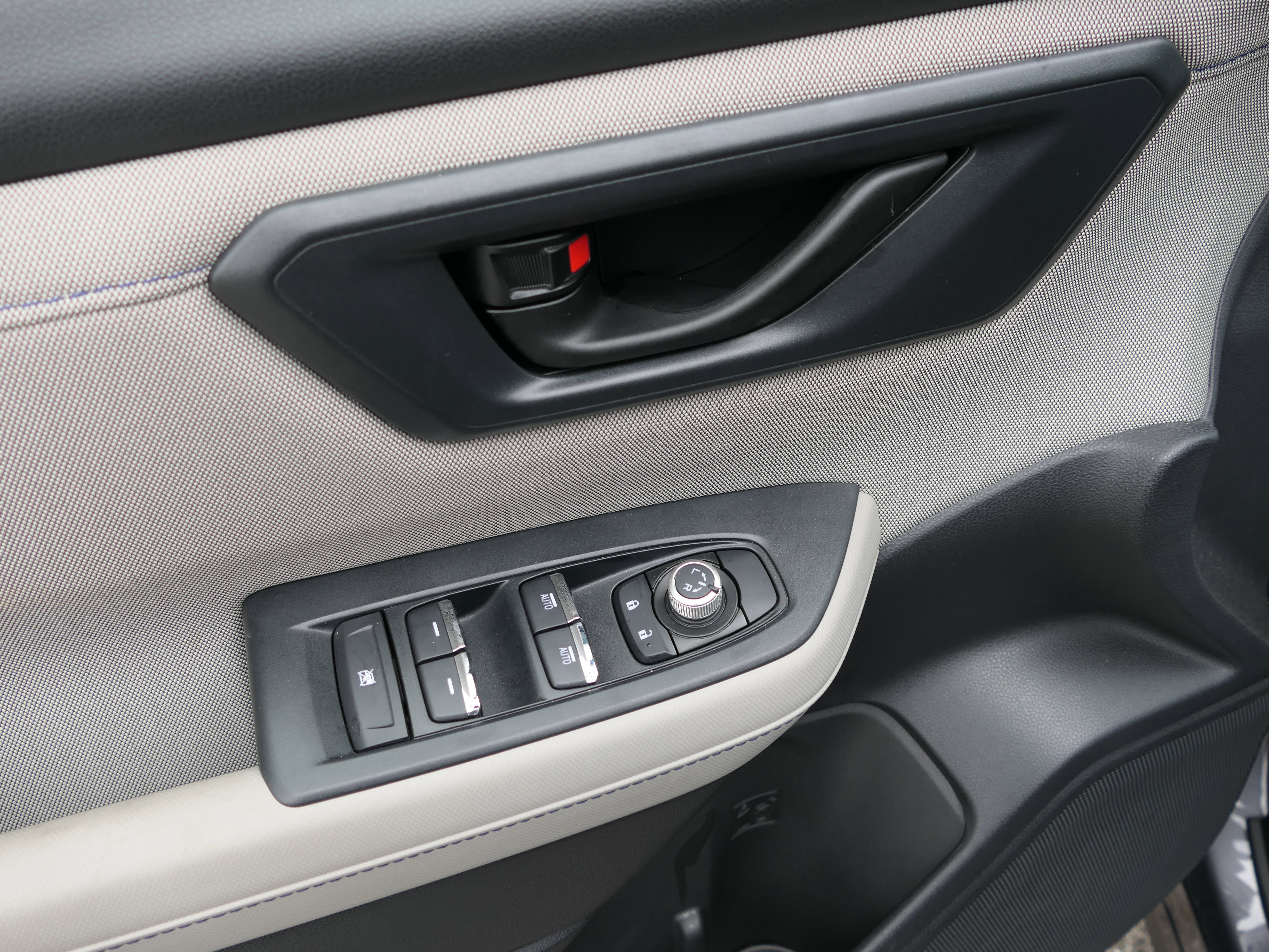 Certified 2025 Subaru Forester Premium image 12