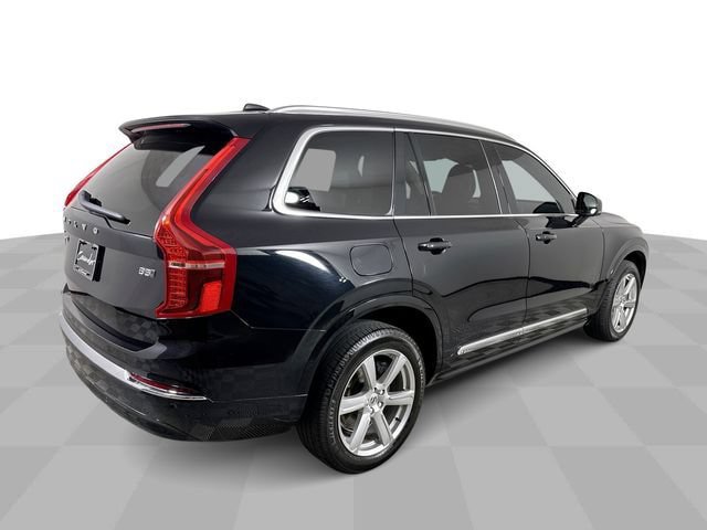 Used 2024 Volvo XC90 B5 Core AWD/4WD image 8