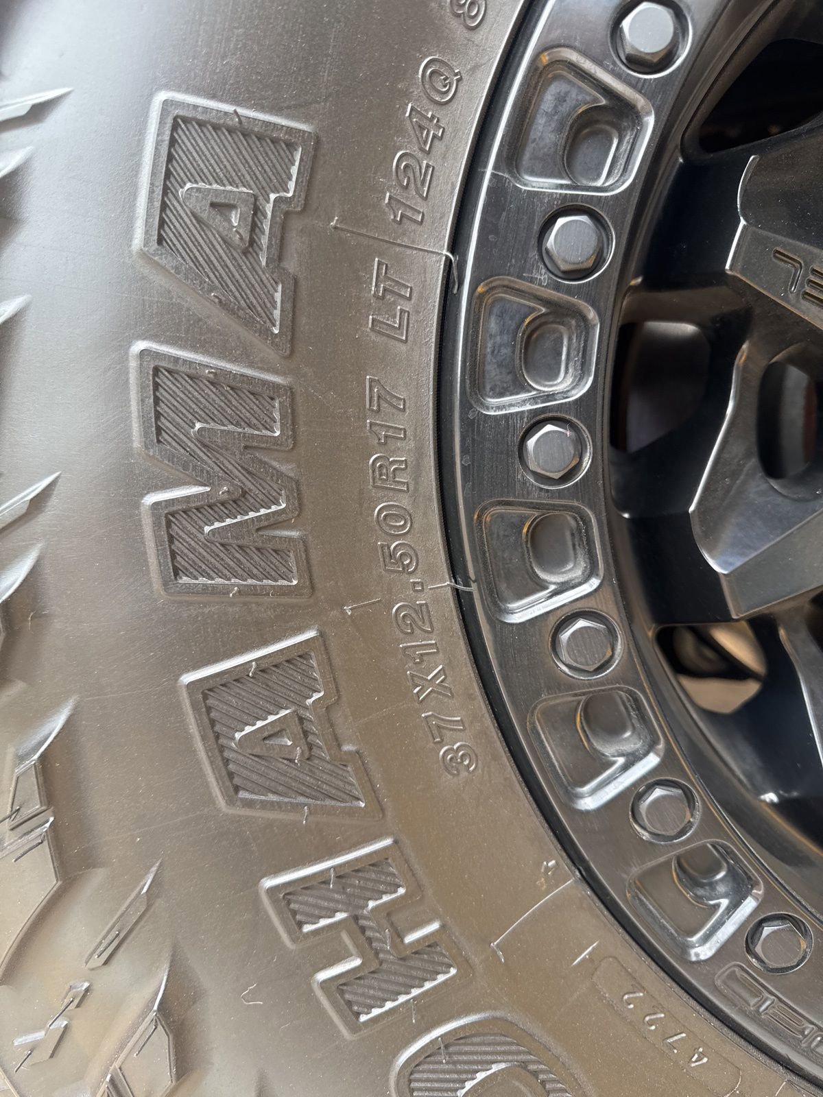 Used 2023 Ford Bronco 2-Door w/ Sasquatch Package image 12