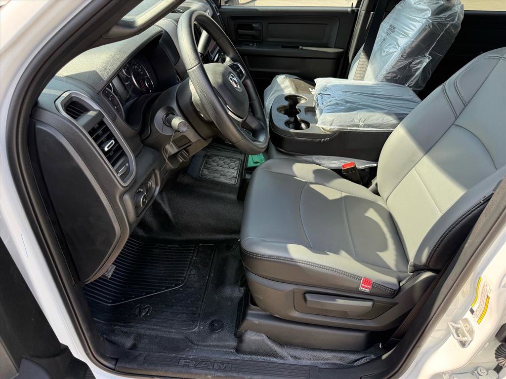 New 2026 RAM 5500 Tradesman w/ Chrome Appearance Group image 30