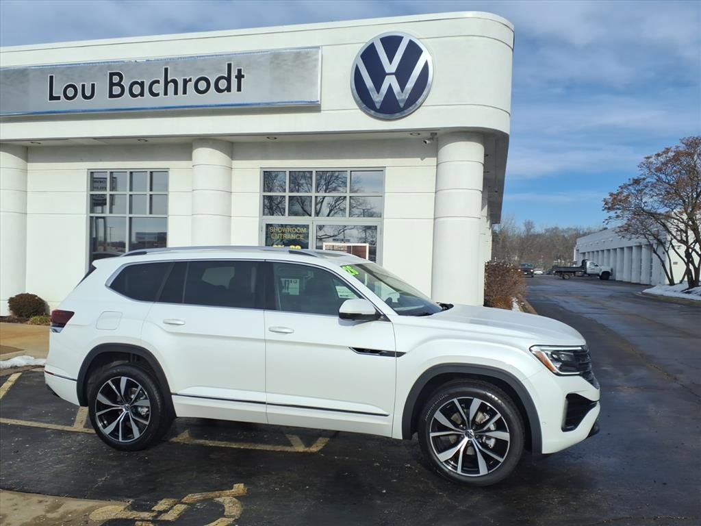 New 2026 Volkswagen Atlas SEL Premium R-Line image 1