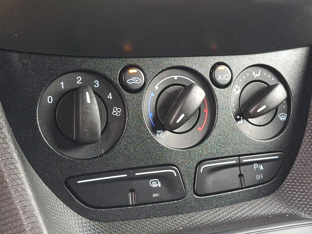 Used 2018 Ford Transit Connect XL FWD image 15
