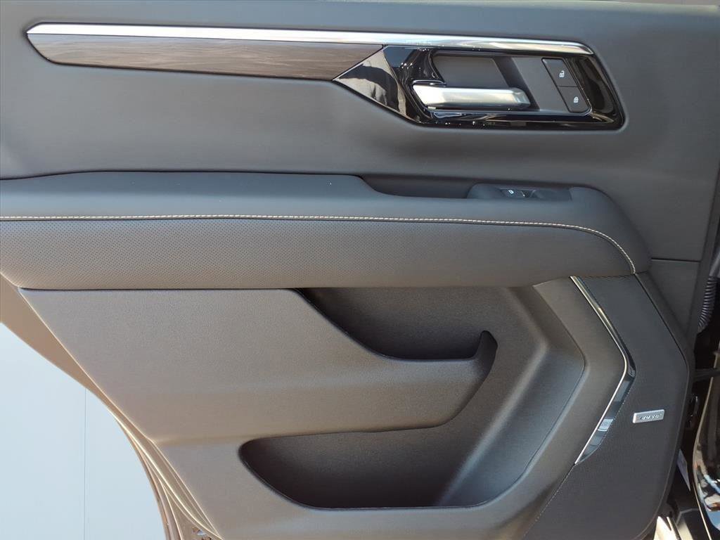 New 2026 Chevrolet Tahoe Premier image 9