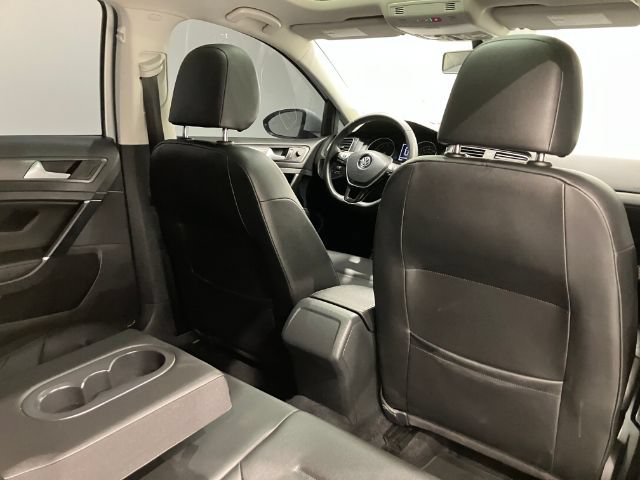 Used 2020 Volkswagen Golf 4-Door FWD image 30
