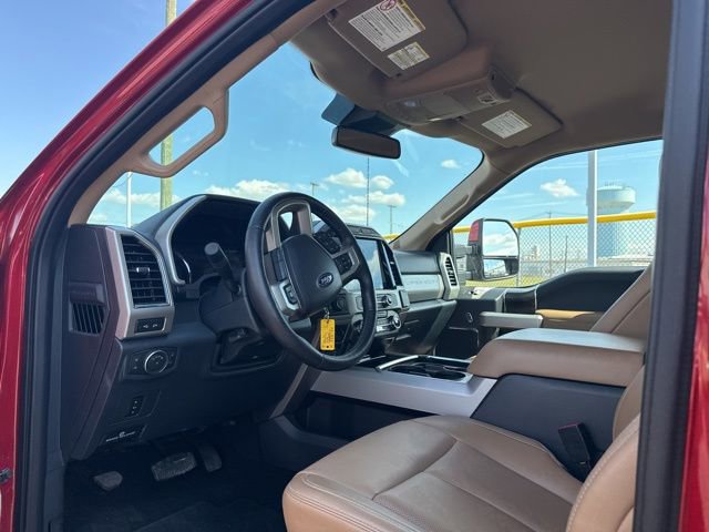 Used 2022 Ford F350 Lariat image 7