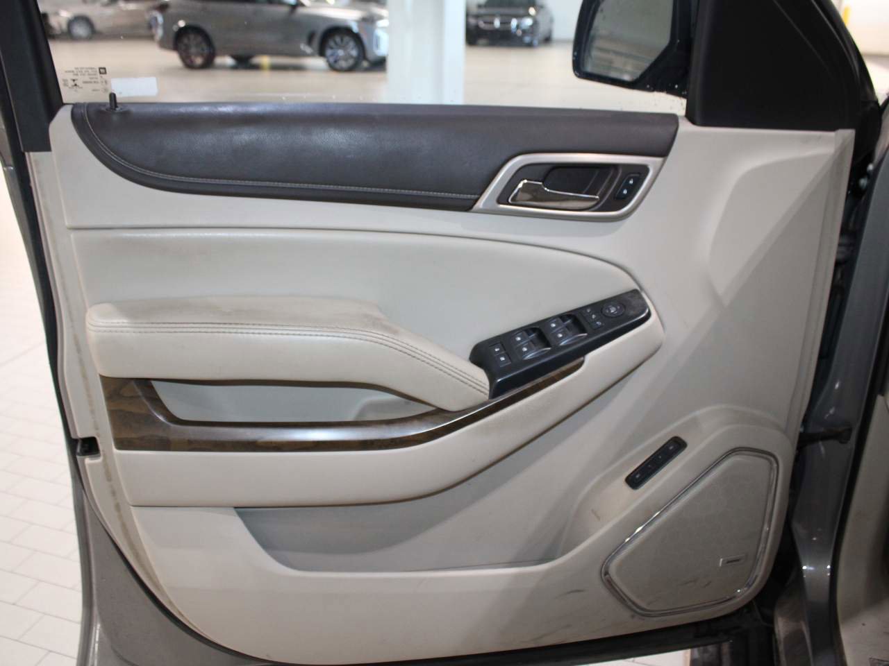 Used 2019 GMC Yukon Denali w/ Denali Ultimate Package image 8