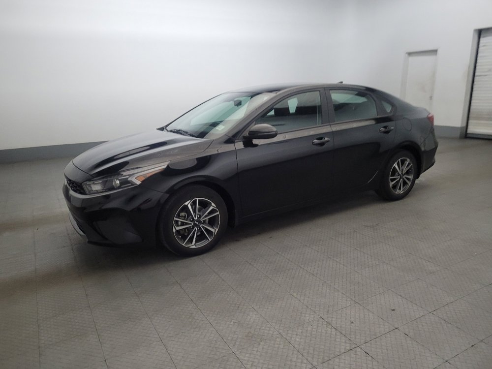 Used 2023 Kia Forte LXS w/ LXS Technology Package image 2