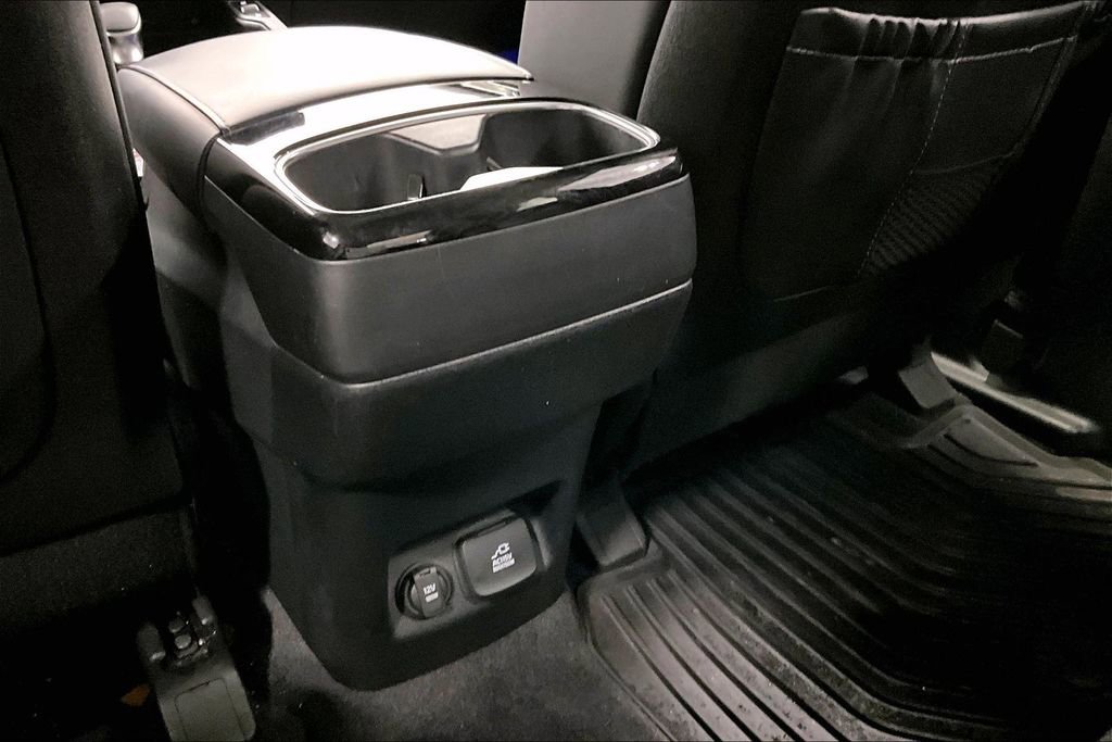 Used 2022 Kia Telluride SX w/ SX Prestige Package image 30