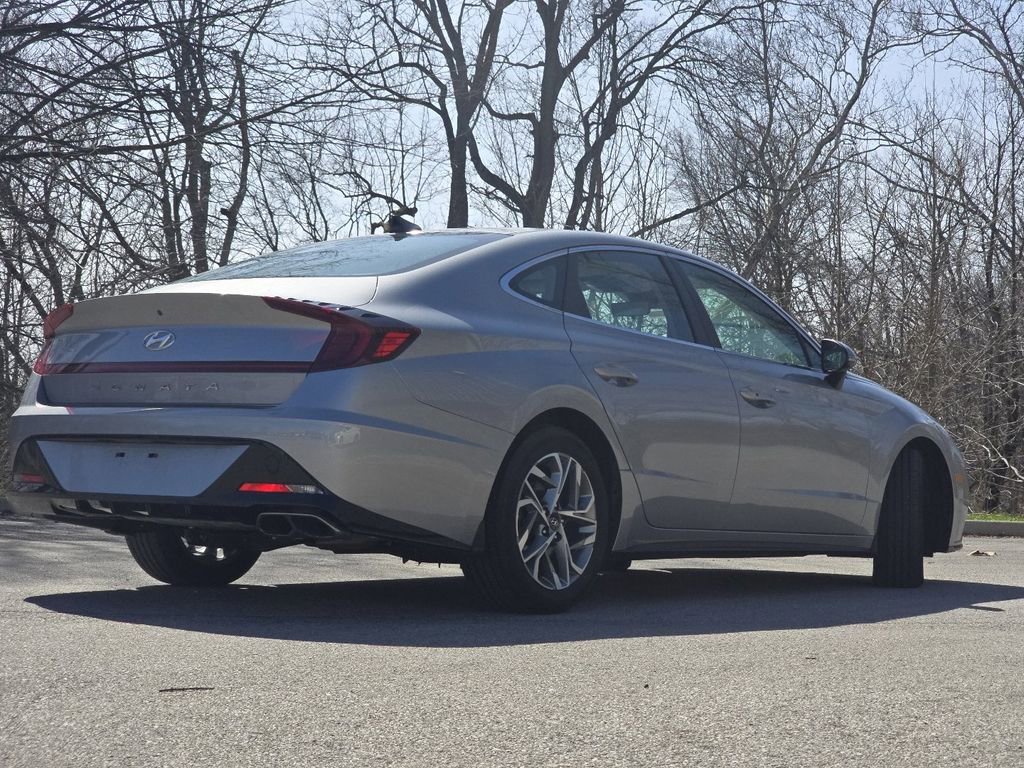 Used 2023 Hyundai Sonata SEL w/ Winter Weather Package FWD image 15