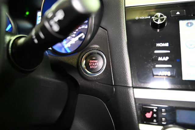 Used 2016 Subaru Outback 2.5i Limited image 35