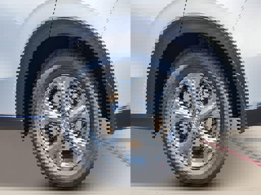 New 2026 Honda HR-V LX image 7