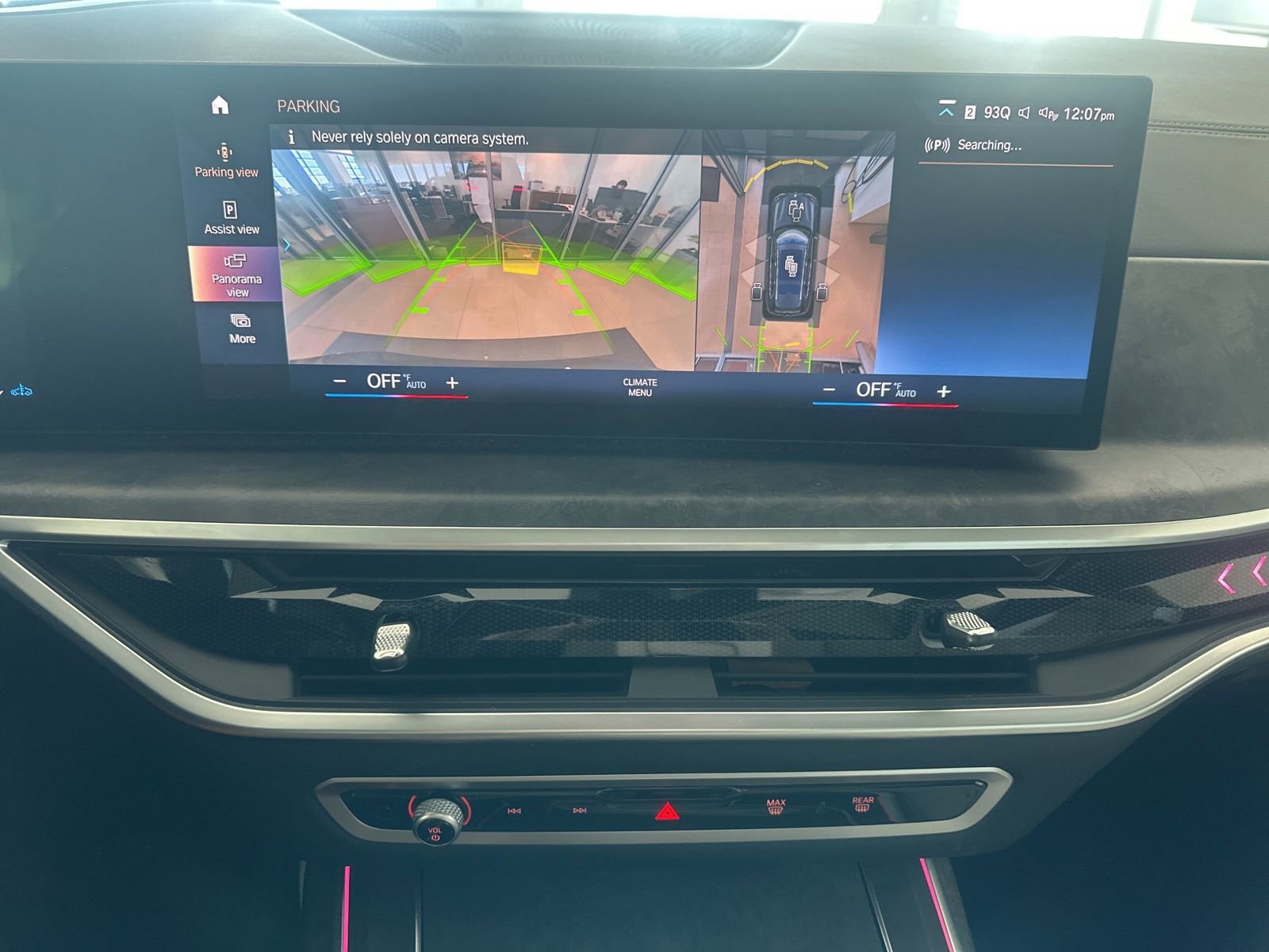 Certified 2023 BMW X7 xDrive40i w/ Premium Package image 35