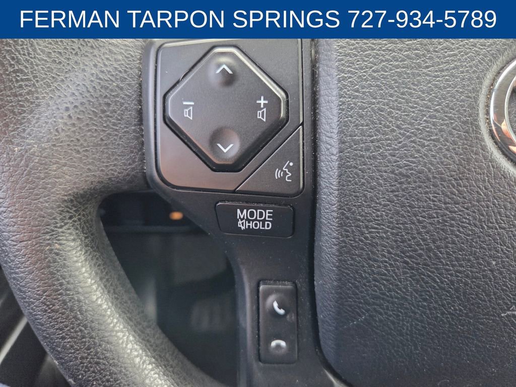Used 2017 Toyota Tacoma SR image 27