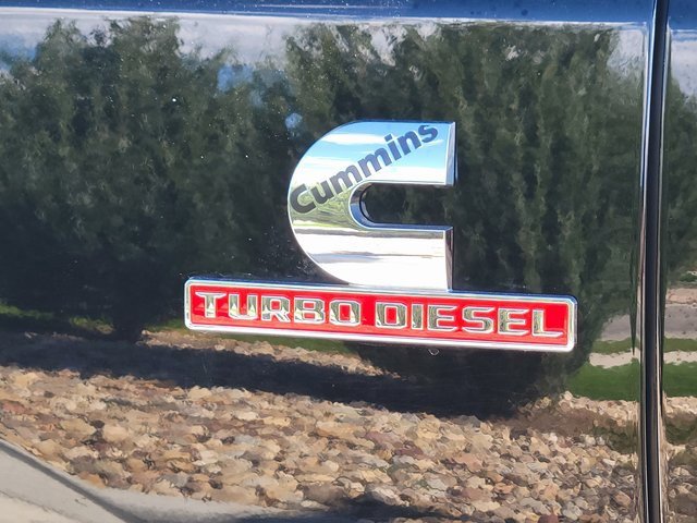 Used 2024 RAM 2500 Tradesman w/ Chrome Appearance Group image 14