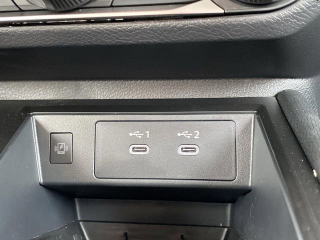 Used 2025 Nissan Kicks SV w/ SV Premium Package image 22