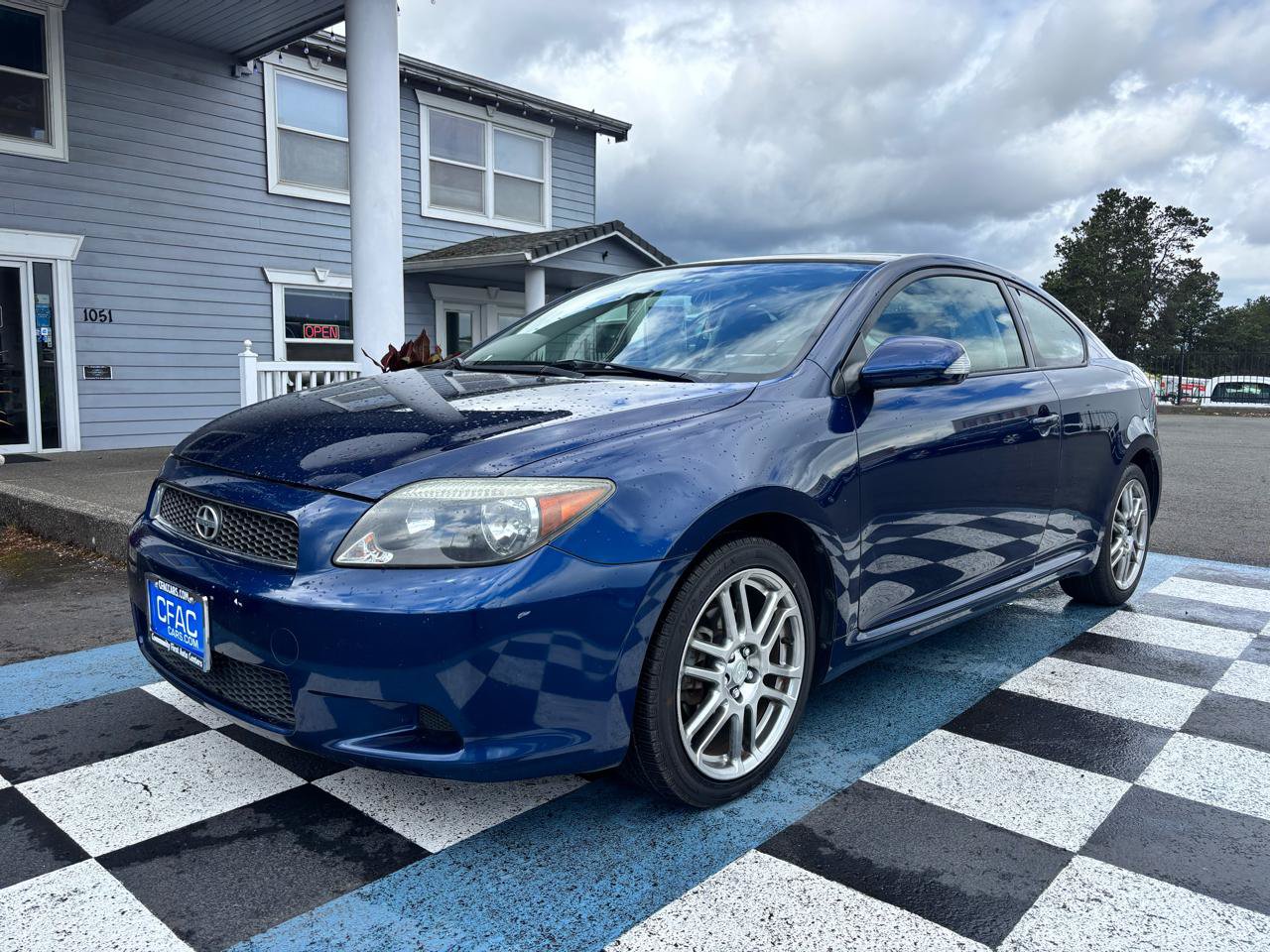 Used 2005 Scion tC FWD image 2