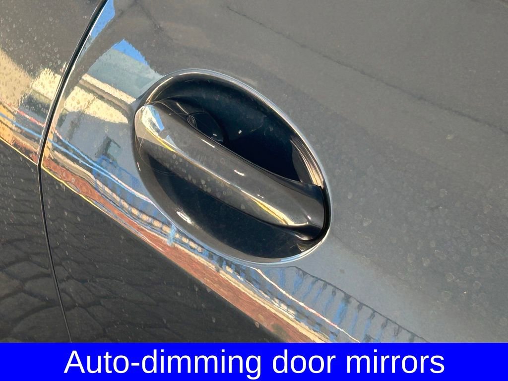 Used 2024 BMW 430i Convertible image 17