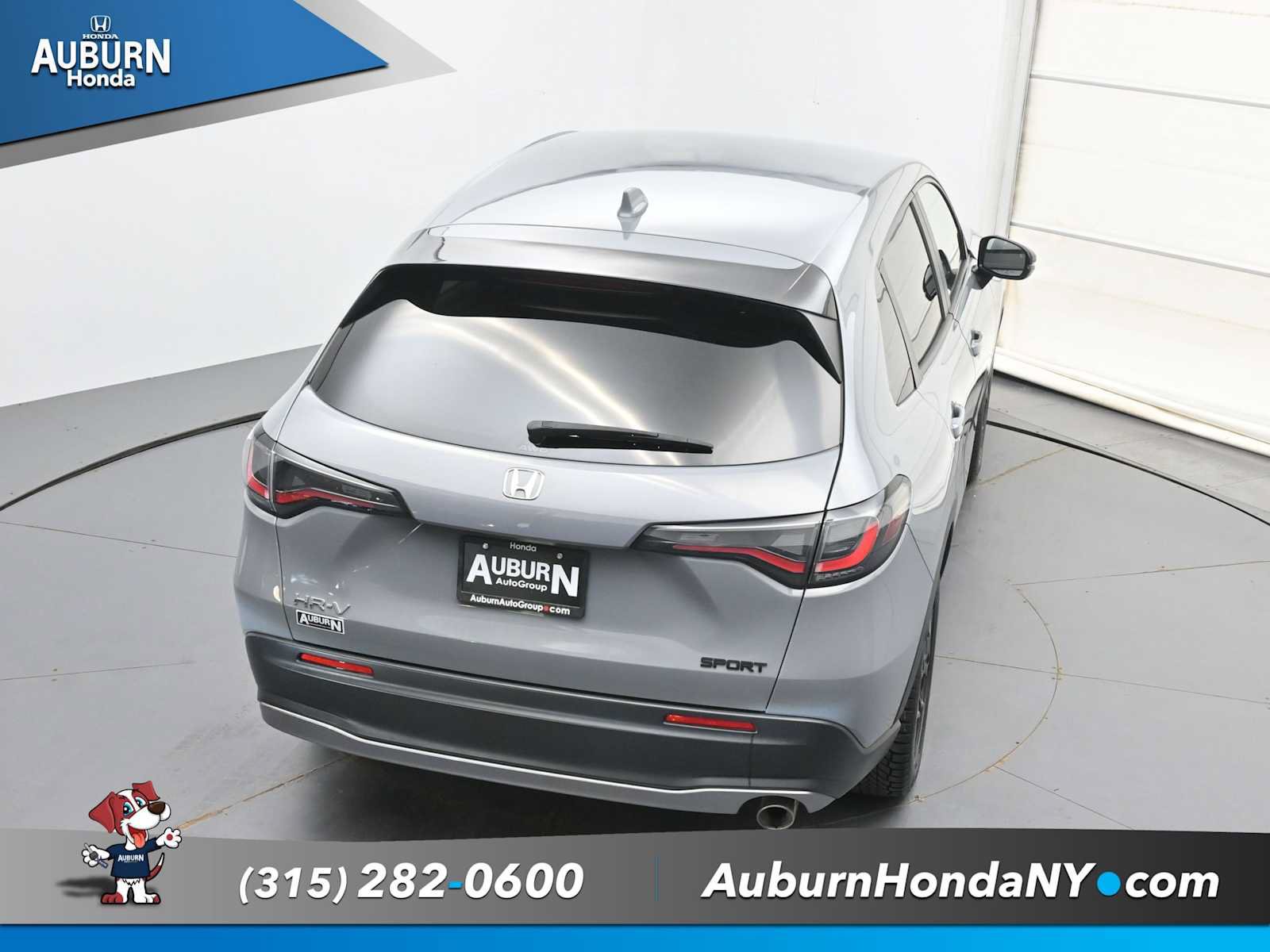 Used 2025 Honda HR-V Sport image 32
