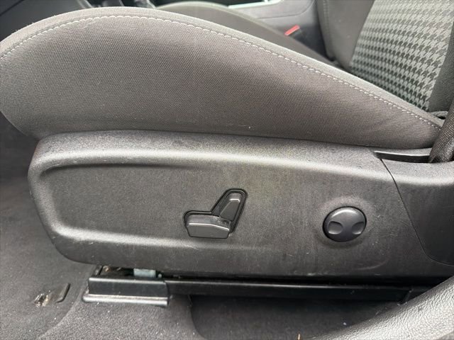 Used 2023 Dodge Charger GT w/ Blacktop Package image 22